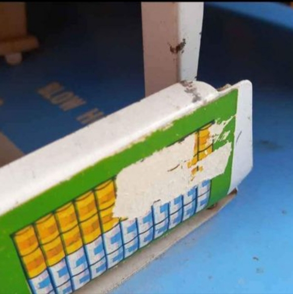 1960's Esso folding gas station toy - Picture 4 of 10